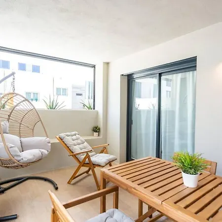 Piso Ideal Para Familias A Cinco Minutos Caminando De La Playa *